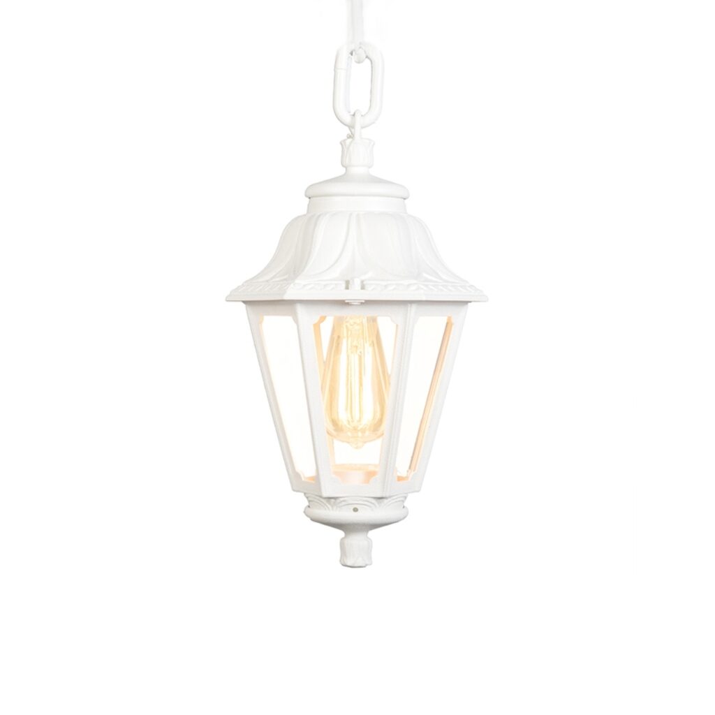 hanglampen buiten Landelijke buitenhanglamp wit IP44 Anna Kunststof Wit Ben je op zoek naar een klassieke witte Dan heb hem gevonden in de lantaarn van Je ziet