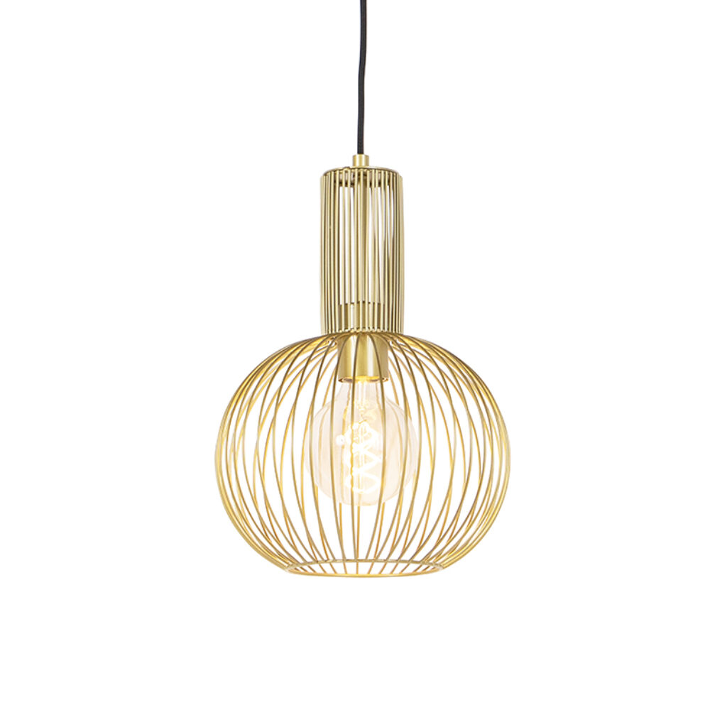 hanglampen Design hanglamp goud Wire Whisk Staal Maak kennis met onze Whisk. Een bijzondere lamp mooi afgewerkt een gouden open kap. Dankzij de kap is lichtbron