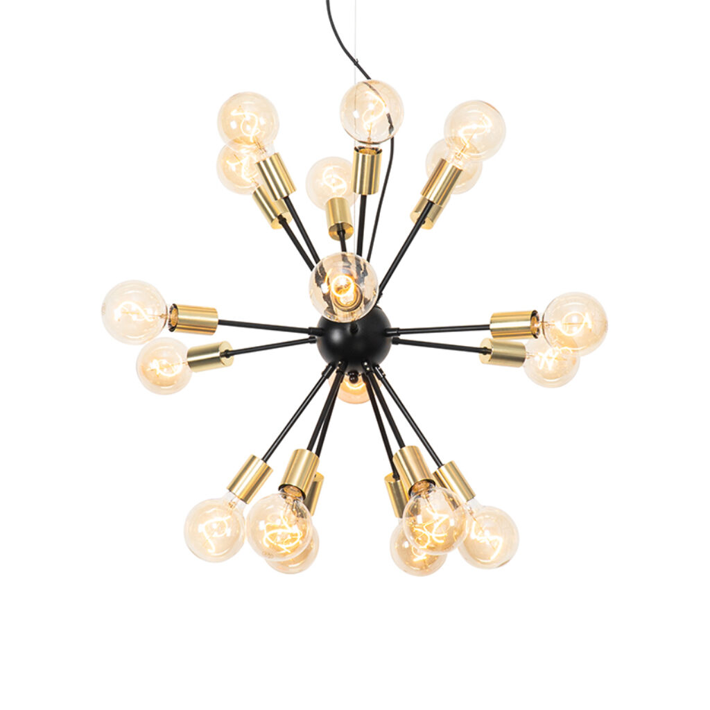 hanglampen Design hanglamp zwart met goud Juul Staal Zwart Haal een moderne eyecatcher in huis Juul. Deze zwarte is gemaakt van staal en heeft maar liefst 18