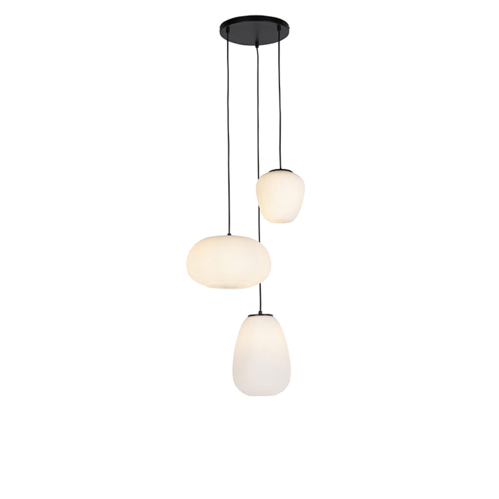 hanglampen Design hanglamp zwart met opaal glas Hero GlasStaal Wit Super leuke combinatie deze De lamp heeft 1 ronde plafondplaat waar drie verschillende witte