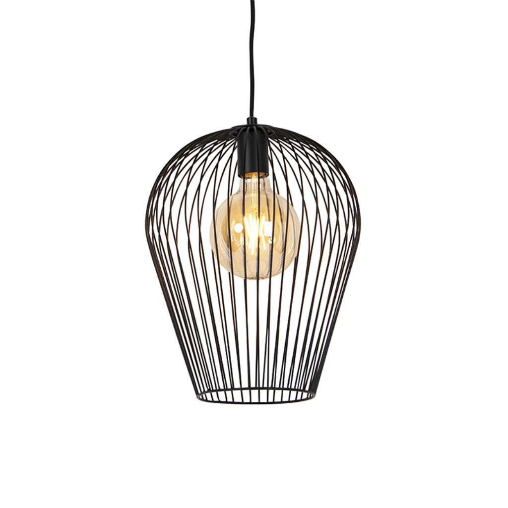 hanglampen Design hanglamp zwart Wire Ario Staal Zwart Maak kennis met onze Ario. Wij zijn helemaal weg van deze Mooi afgewerkt een elegante zwarte open kap.