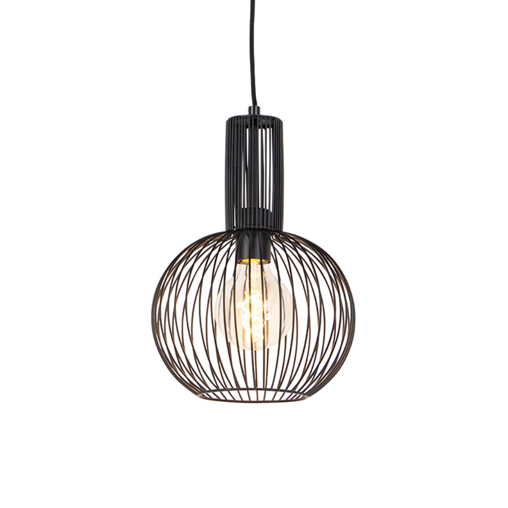 hanglampen Design hanglamp zwart Wire Whisk Staal Zwart Maak kennis met onze Whisk. Een bijzondere lamp mooi afgewerkt een tijdloze zwarte kap. Dankzij de open