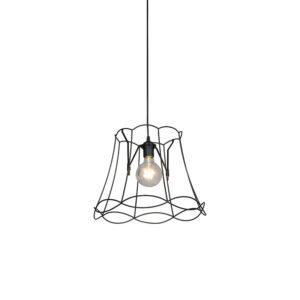 hanglampen Retro hanglamp zwart 40 cm Granny Frame KunststofMetaal Zwart Authentiek in een nieuw jasje. Deze prachtige heeft het ontwerp van de oude lampenkap