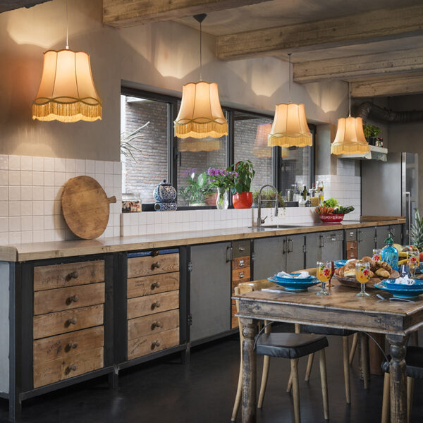 hanglampen Set van 4 retro goud 45 cm Granny KunststofStof Authentiek in een nieuw jasje. Deze prachtige hanglamp heeft het ontwerp de oude lampenkap je oma