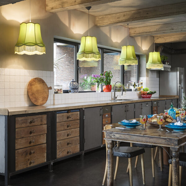 hanglampen Set van 4 retro groen 45 cm Granny KunststofStof Groen Authentiek in een nieuw jasje. Deze prachtige hanglamp heeft het ontwerp de oude lampenkap je