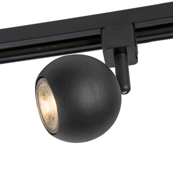 Opbouwspots Rail spot zwart Gissi Metaal Zwart Met de moderne rail maak je jouw professionele helemaal compleet. De lamp heeft een diameter van 8 cm en is 145