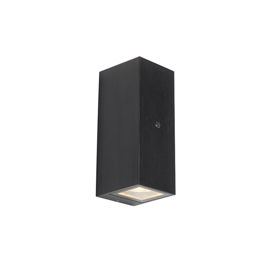 sensorlampen Wandlamp zwart IP44 met sensor Baleno AluminiumGlas Zwart Voor een sfeervolle buitenomgeving moet je bij II zijn. Deze wandlamp heeft geeft zowel