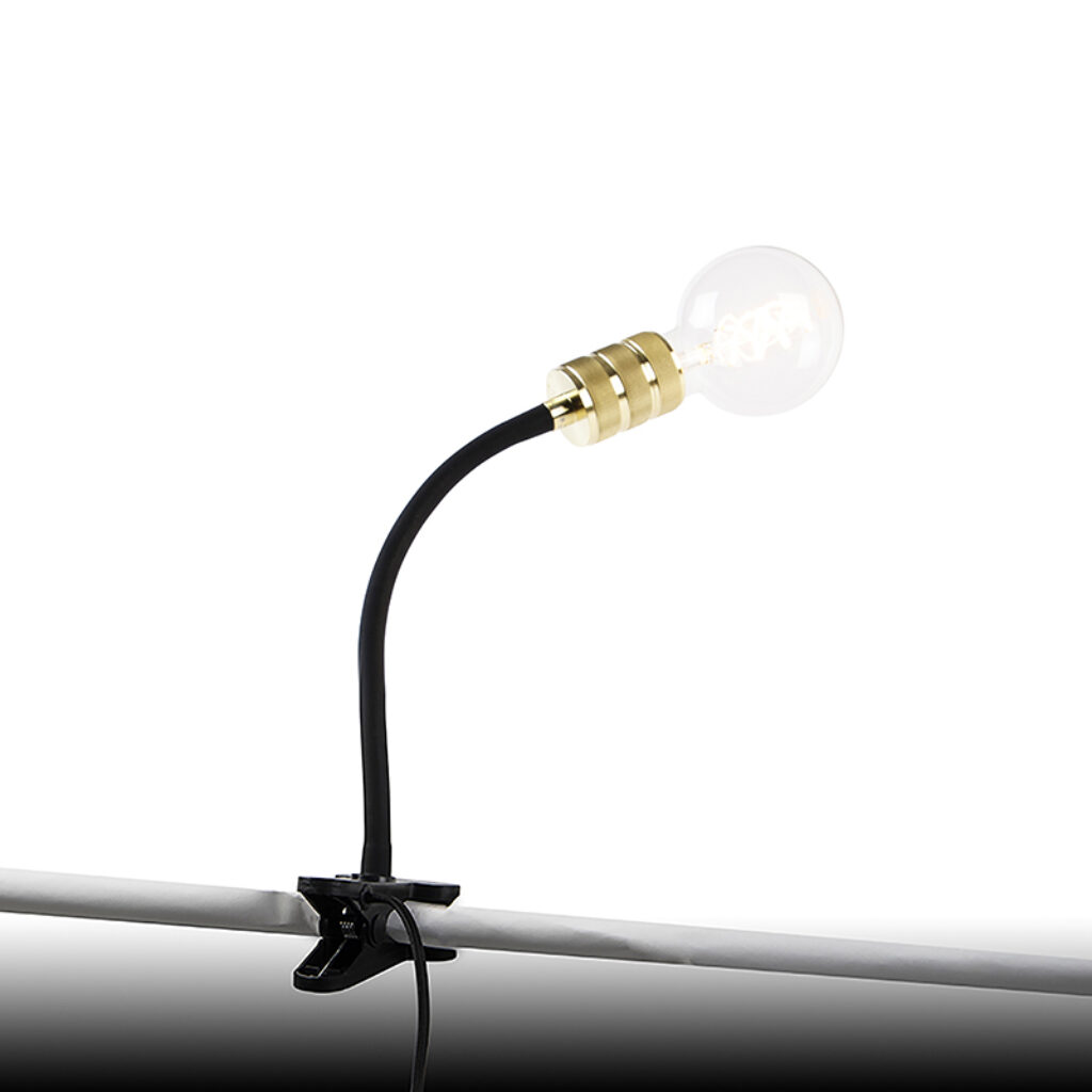 tafellampen Moderne klemlamp goud met flexarm Cavalux Staal Een super handige tafellamp deze Cavalux. Het is een waardoor je hem makkelijk bij bureau of in