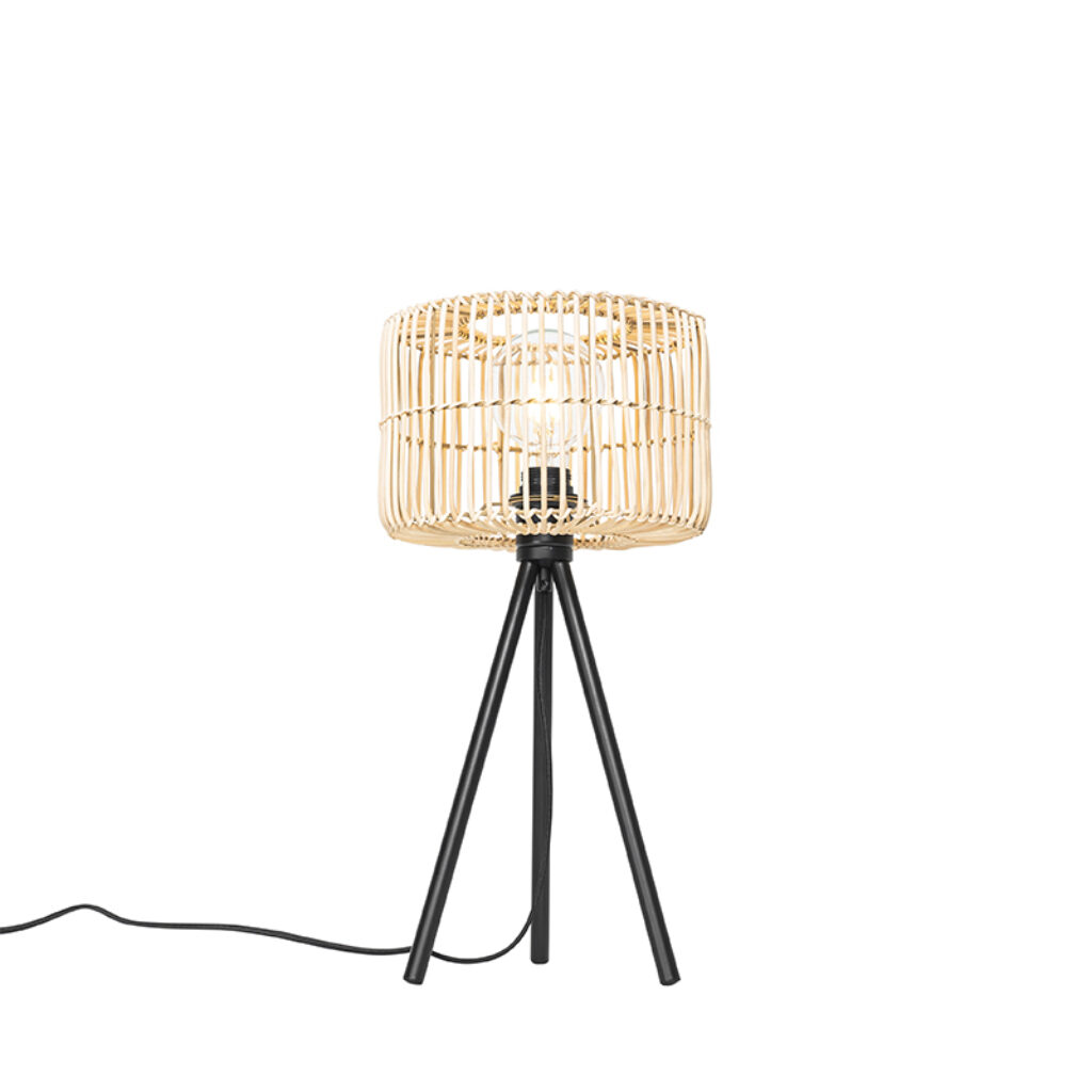 tafellampen Oosterse tafellamp tripod rotan Maud RotanStaal Naturel Een erg origineel design onze mooi afgewerkte met kap waardoor het lichteffect uitkomt in de
