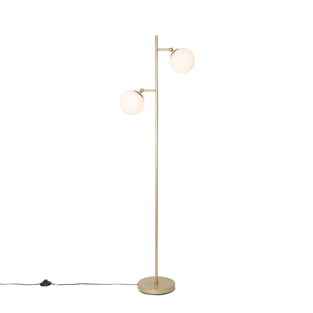 vloerlampen Art Deco vloerlamp goud met mat glas Pallon GlasStaal Wit Hoe gaaf is deze van de Het het bollen geeft een beetje vintage uitstraling. Perfect om je