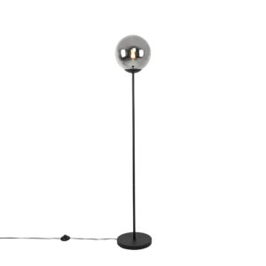 vloerlampen Art deco vloerlamp zwart met smoke glas Pallon GlasStaal Zilver Haal een leuke Deco sfeer in huis deze zwarte Pallon. Stijlvol afgewerkt tijdloos en