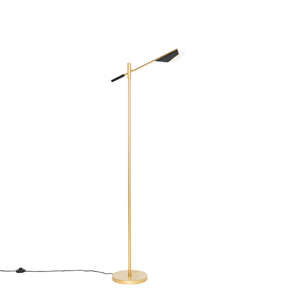 vloerlampen Design vloerlamp zwart met goud Sinem Staal Een ware blikvanger ook het licht De is mooi afgewerkt gouden armatuur en een stijlvolle combinatie. Het
