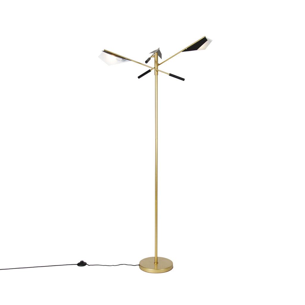 vloerlampen Design vloerlamp zwart met goud Sinem Staal Een ware blikvanger ook het licht De is mooi afgewerkt gouden armatuur en een stijlvolle combinatie. Het
