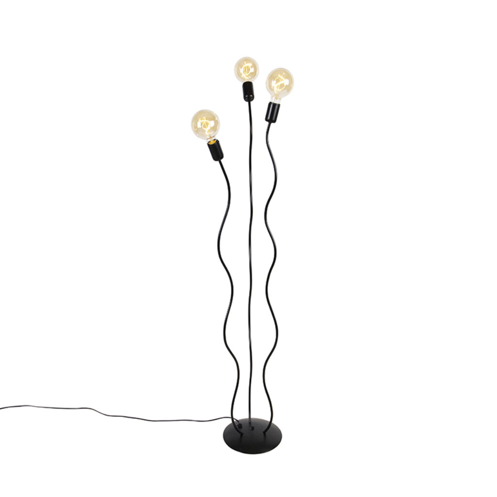 vloerlampen Design vloerlamp zwart Wimme Staal Zwart Deze is een echt design stuk in jouw Dankzij de zwarte kleur en het gebruik van staal past Winne perfect