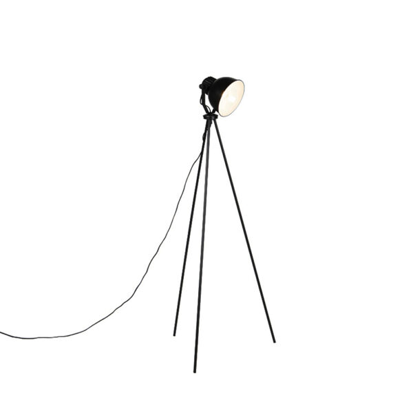 vloerlampen Industriele vloerlamp zwart Frodo Staal Zwart De is een tijdloze dankzij de zwarte kleur. Deze lamp past in elke ruimte en geeft je huis touch. Hij