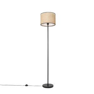 vloerlampen Landelijke vloerlamp zwart met rotan kap Kata RotanStaal Naturel Verrijk jouw interieur deze stijlvolle De strakke vormgeving en de zwarte randjes