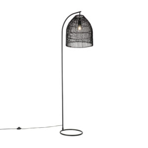 vloerlampen Landelijke vloerlamp zwart met rotan Sam StaalRotan Zwart Deze zal prachtig staan in een landelijk of romantisch Hij is uniek afgewerkt kap en