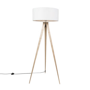 vloerlampen Moderne vloerlamp hout met witte kap Ilse StofStaal Wit Een strakke en moderne lamp een warme uitstraling dat is Ilse. Vergeten hoeken komen weer