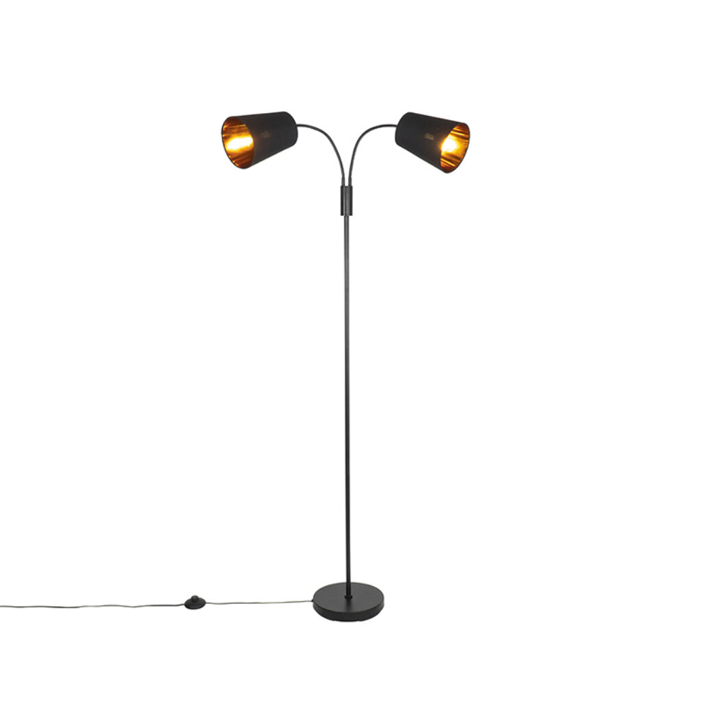 vloerlampen Moderne vloerlamp zwart Carmen StaalStof Zwart Deze stijlvolle sfeermaker zorgt voor sfeervol licht in huis. is afgewerkt tijdloos zwart. De
