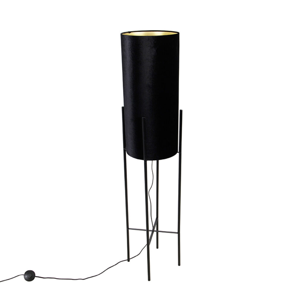 vloerlampen Moderne vloerlamp zwart met velours zwarte kap Rich StaalStof Ga voor design in huis onze vloerlamp. Volledig afgewerkt tijdloos zwart. De heeft een