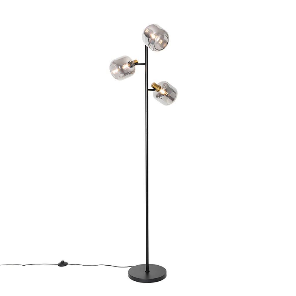 vloerlampen Vloerlamp zwart met goud smoke glas Zuzanna GlasStaal Grijs Haal een echte eyecatcher in huis onze Zuzanna. Deze vloerlamp is mooi afgewerkt