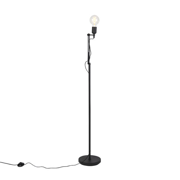 vloerlampen vloerlamp zwart Slide Metaal Zwart Deze is helemaal volgens de laatste trends. Een minimalistisch modern ontwerp in een stoere mat zwarte kleur. De