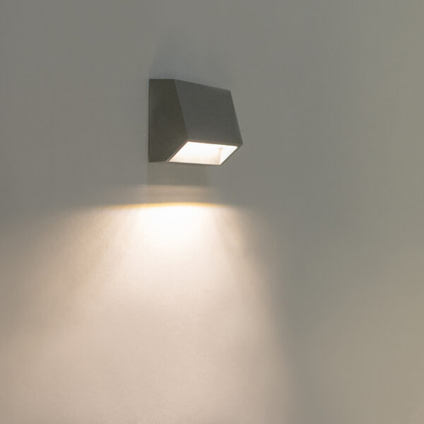 Moderne buitenwandlamp donkergrijs incl. LED IP54 - Sandstone 1 - Afbeelding 2
