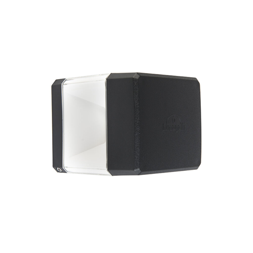 wandlampen buiten Moderne buitenwandlamp zwart incl LED IP55 Elisa Kunststof Zwart Als je op zoek bent naar een mooie moderne wandlamp om jouw oprit tuinpad