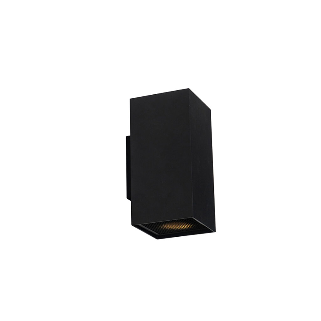 wandlampen Design vierkante wandlamp zwart Sab Honey Aluminium Zwart Deze zwarte heeft een tijdloos en minimalistisch design. Een echte De gouden afwerking het