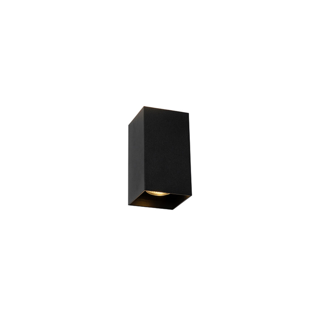wandlampen Design vierkante wandlamp zwart Sabbir Aluminium Zwart Een tijdloze zwarte in een minimalistisch design dat is onze Sabbir. De lamp heeft hoogte van