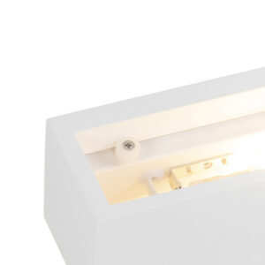 wandlampen Moderne wandlamp wit Santino Novo Gips Wit gemaakt van gips in witte kleur afgewerkt geeft een mooi strijklicht naar boven op de muur. Perfect dus om