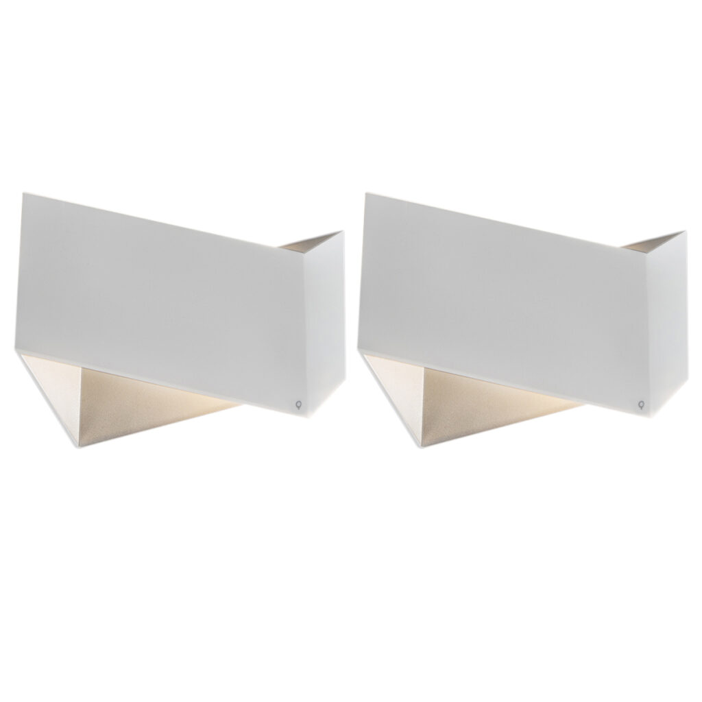 wandlampen Set van 2 design wit Fold Aluminium Wit De nieuwste topper uit de stal het merk Met een simpel en strak ontwerp heeft deze wandlamp luxe uitstraling