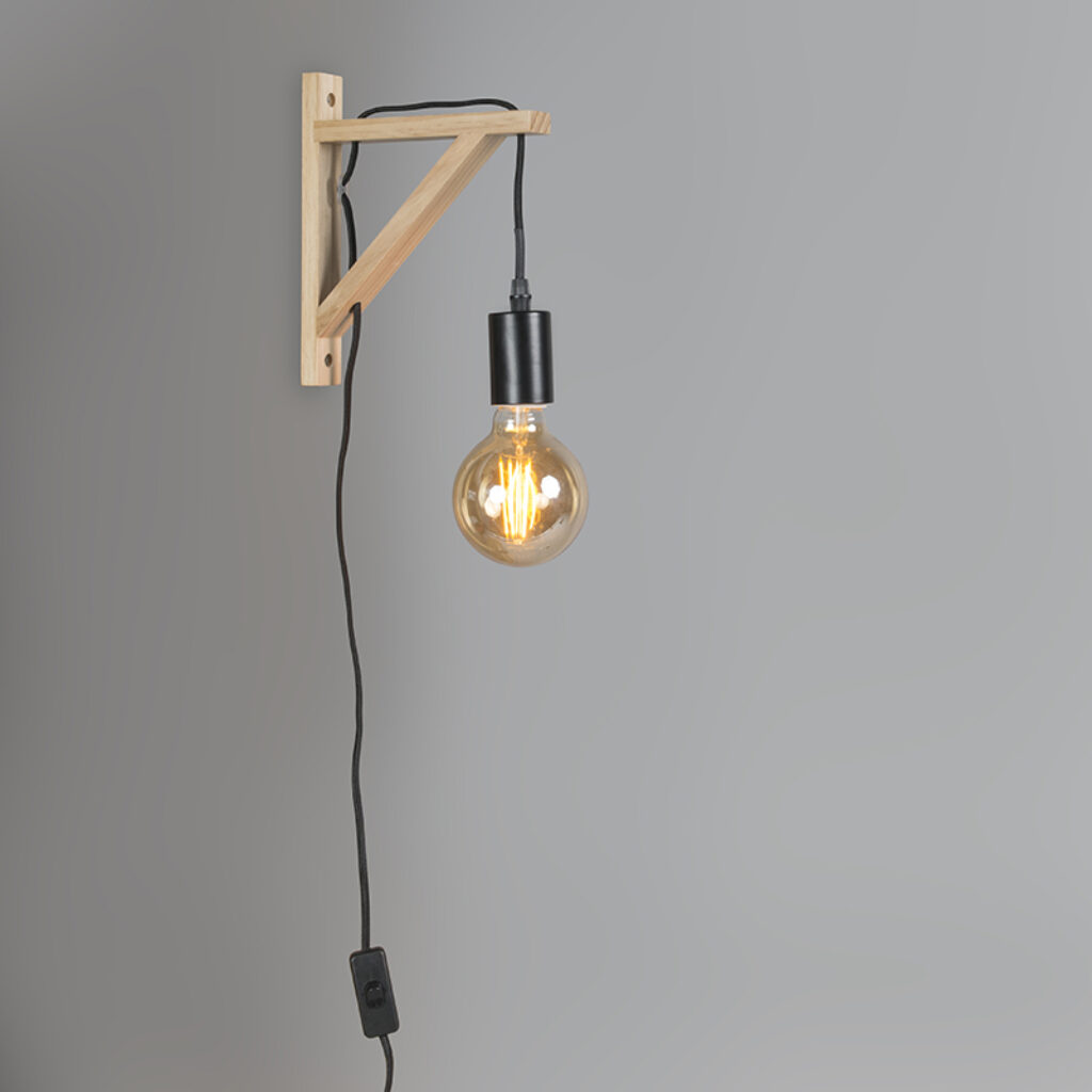 wandlampen Wandlamp hout met zwart Galgje Hout Bruin Als je opzoek bent naar een grappig simplistisch en unieke wandlamp dan ben hier aan het juiste adres.