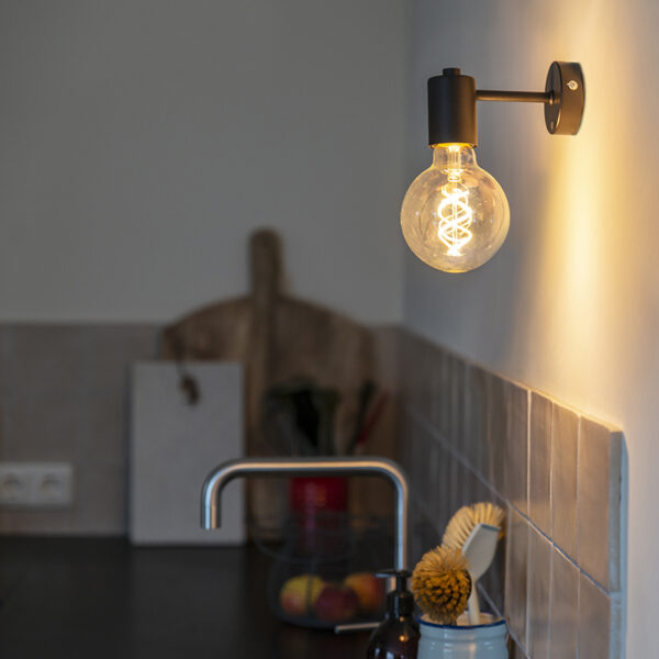 wandlampen wandlamp zwart Facil Staal Zwart De perfecte keuze voor iedere liefhebber van minimalistische en moderne Kies de onmiskenbare charme die met zich mee